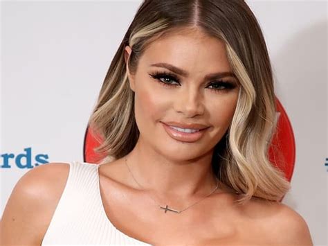 Chloe Sims Biography