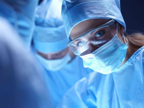 Choosing the Ideal Surgeon: Critical Factors to Keep in Mind