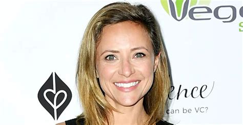 Christine Lakin's Physique: Body Composition and Exercise Advice