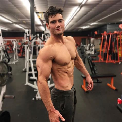 Conner Jay's Physique and Body Measurements