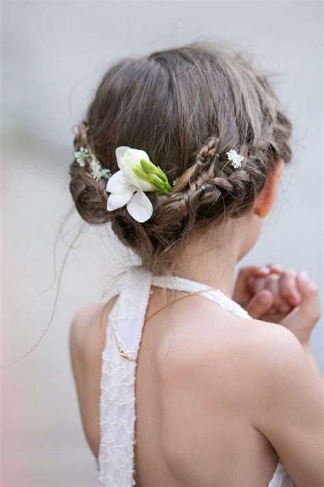 Creating a Gorgeous Flower Girl Hairstyle