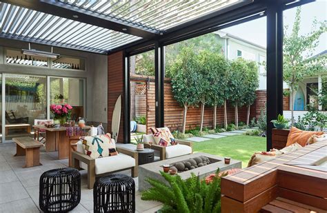 Creating the Perfect Entertaining Space: Indoor and Outdoor Inspiration