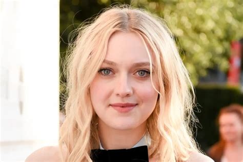 Dakota Fanning's Early Life and Career Beginnings