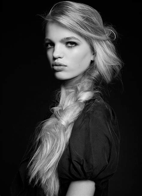 Daphne Groeneveld: Rising Star in Modeling