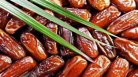 Dates: A Versatile Ingredient in Traditional and Modern Cuisine