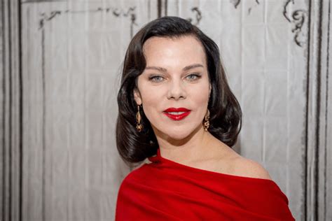 Debi Mazar's Early Life and Background