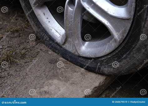 Decoding Meaning behind Dreams of Deflated or Flat Vehicle Wheels