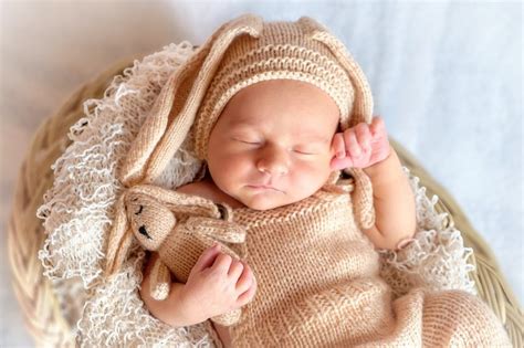 Decoding the Symbolism: Understanding the Bruised Baby in Dream Interpretation