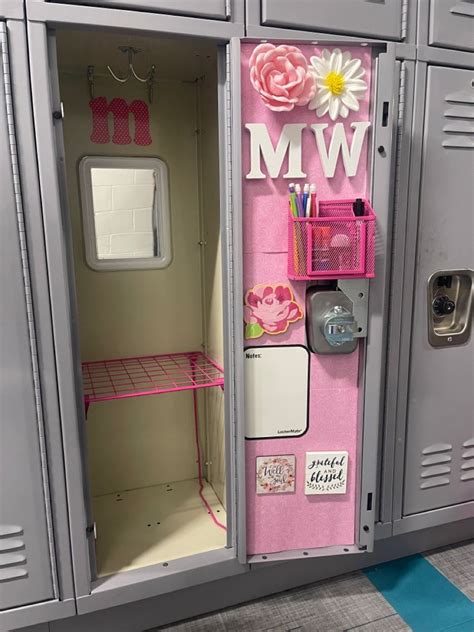 Desires of Owning a Locker: Advice on Arranging and Personalizing Your Area