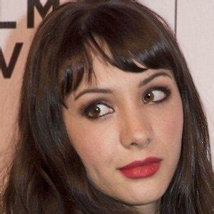 Details About Hannah Marks' Years and Stature