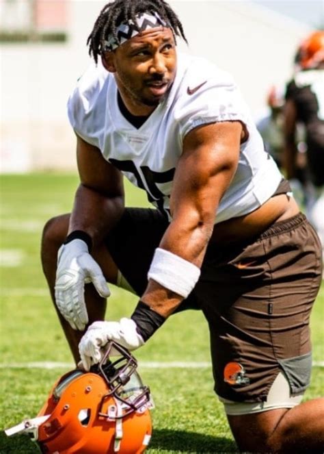 Details About Myles Garrett's Age and Height