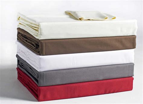 Different Types of Materials: Selecting the Right Bed Sheet Fabric