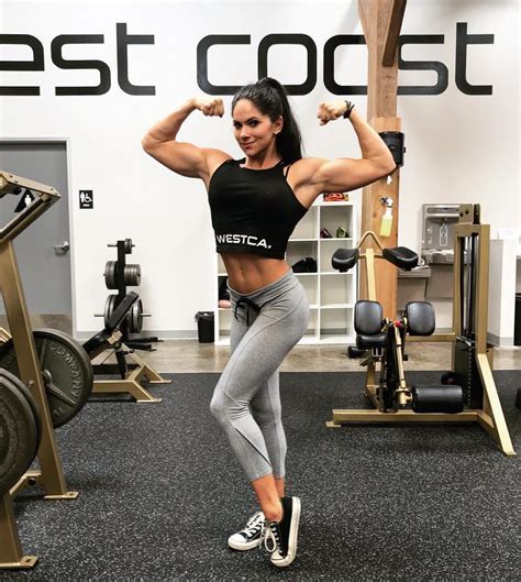 Discover Aspen Rose's Physique and Body Composition