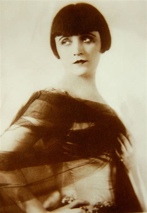 Discover Everything About the Iconic Pola Negri