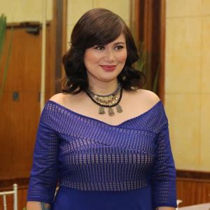 Discover Francine Prieto's Height