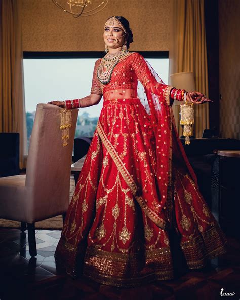 Discover the Intricate Beauty of Traditional Indian Wedding Attire