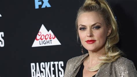 Discover the Life and Career of Elaine Hendrix