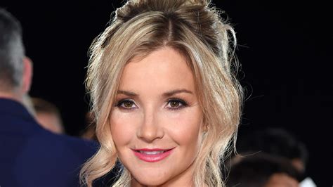 Discover the Statuesque Stature and Svelte Silhouette of Helen Skelton