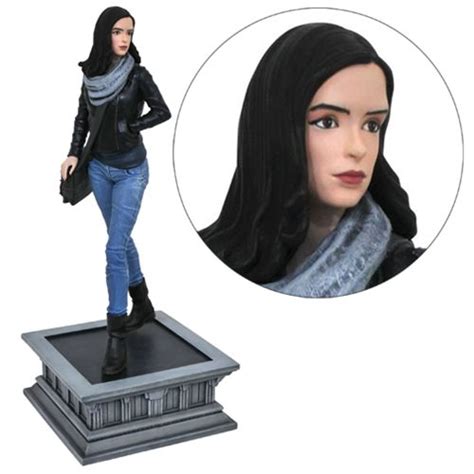 Discover the stature of Jessica Jones
