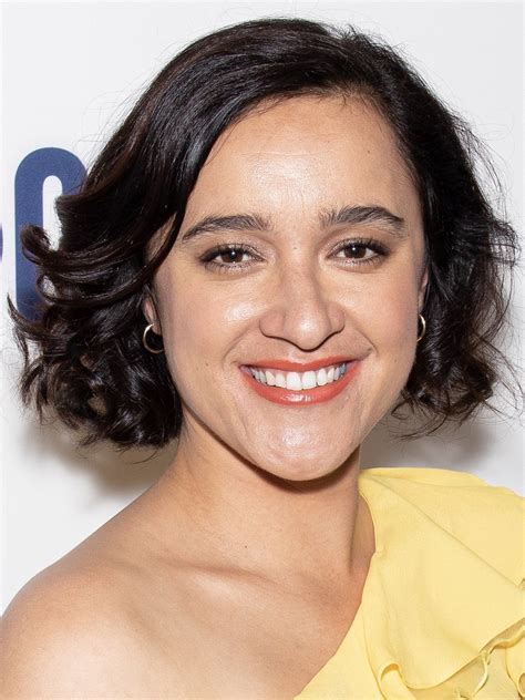 Discovering Keisha Castle-Hughes's Figure