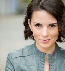 Discovering Leah Cairns' Early Life and Background