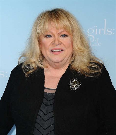 Discovering Sally Struthers' Years and Stature