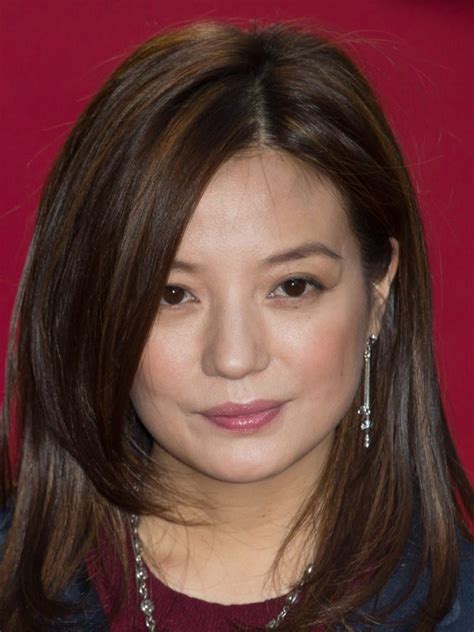 Discovering Zhao Wei's Age and Stature