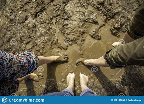 Discovering the Advantages: Enhancing Your Well-being through the Practice of Barefoot Mud Walking