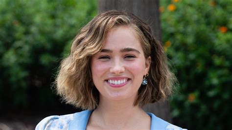 Diving into Haley Lu Richardson's Figure