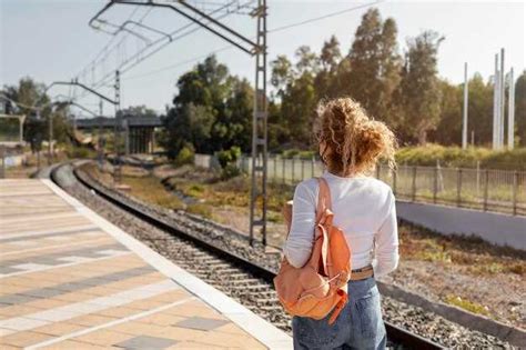 Dreams of Getting Struck By a Train: What Do They Signify?