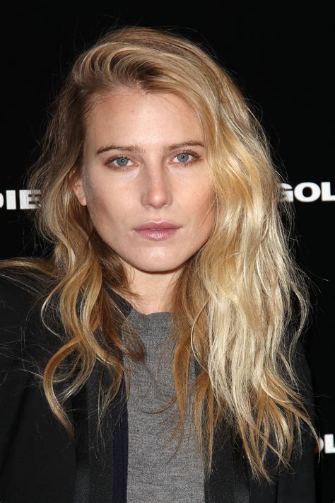 Dree Hemingway's Early Years