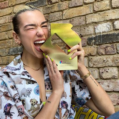 Dua Lipa's Social Media Presence