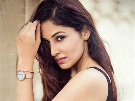 Early Life and Background of Pooja Chopra