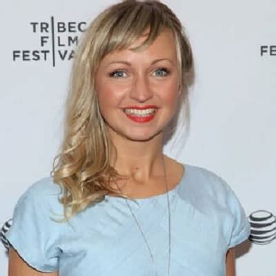 Early Life and Childhood of Ashleigh Ball