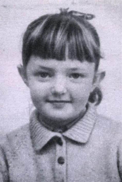 Early Life and Childhood of Bonnie Tyler