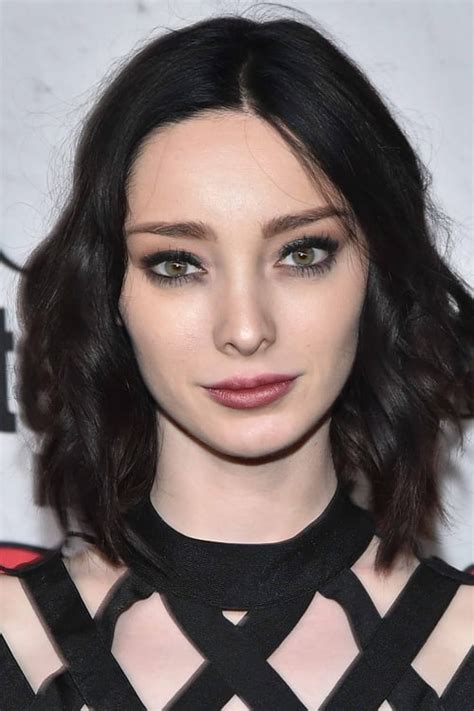 Early Life and Childhood of Emma Dumont