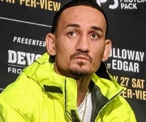 Early Life and Childhood of Max Holloway