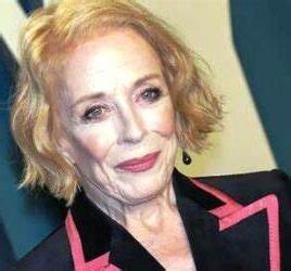 Early Life and Education of Holland Taylor