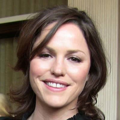 Early Life and Education of Jorja Fox