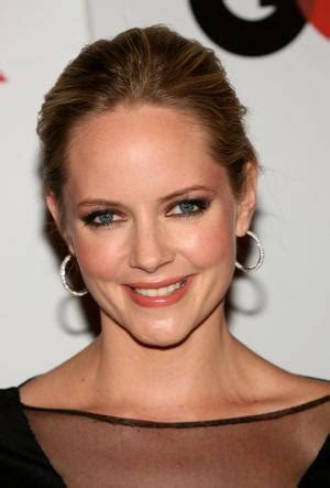 Early Life and Education of Marley Shelton