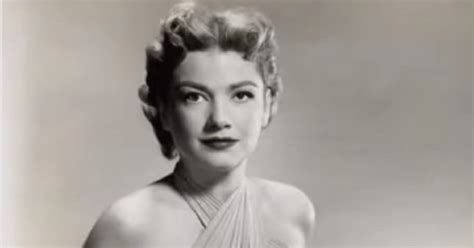 Early Life and Family Background of Anne Baxter