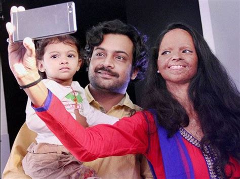 Early Life and Family Background of Laxmi Agarwal