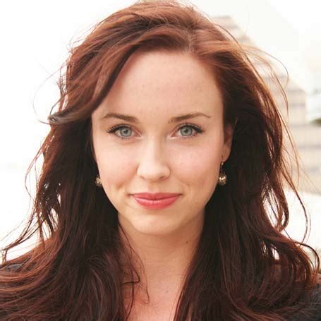 Early Life of Elyse Levesque