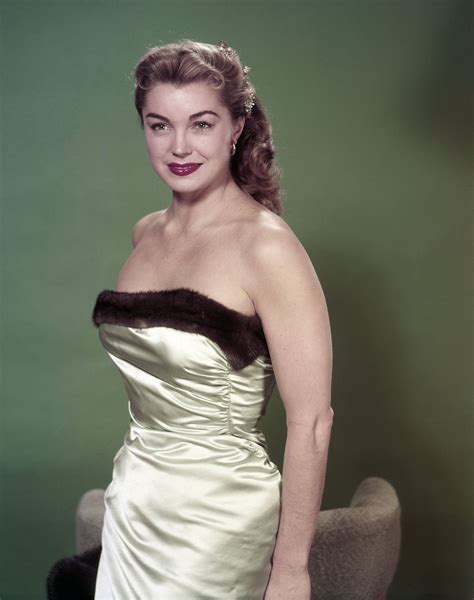 Early Life of Esther Williams