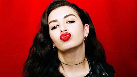 Early Years and Background of Charli Red