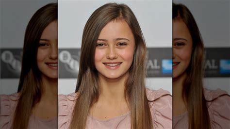 Early Years and Origins of Ella Purnell