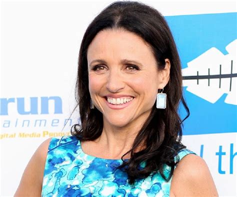 Early life and upbringing of Julia Louis-Dreyfus