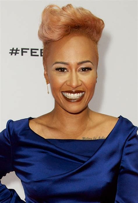 Emeli Sande: Early Life and Career Beginnings