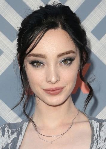 Emma Dumont's Hobbies and Interests outside of Acting