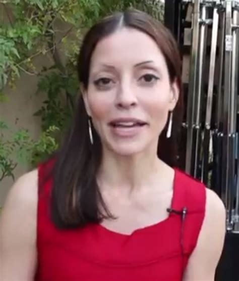 Emmanuelle Vaugier: Early Life and Career Beginnings